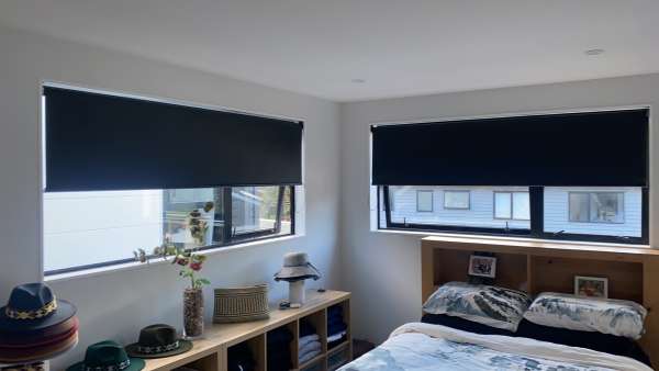 Blockout Roller Blind - Image 2